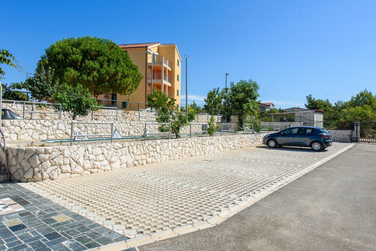 Apartments San Jozef Trogir Exterior foto